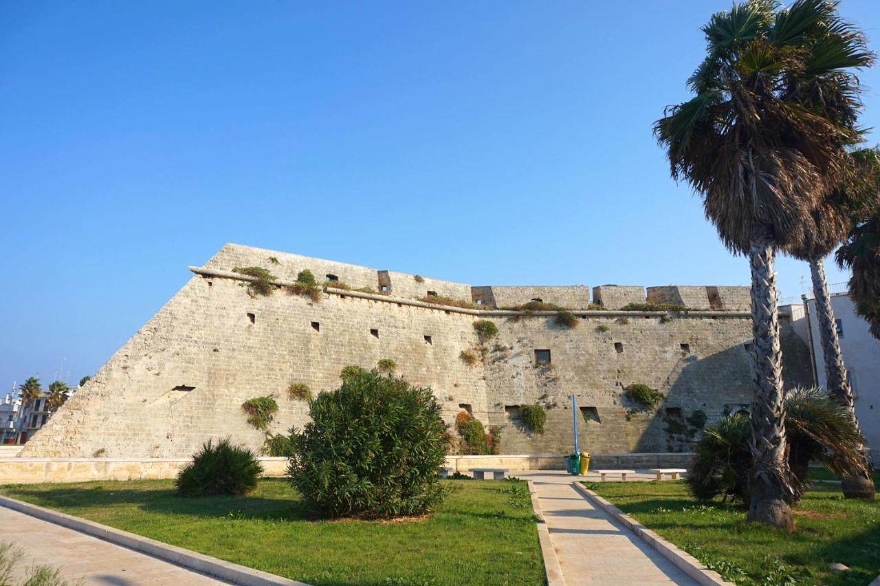 Holithªy Molª Mola di Bari Exterior photo